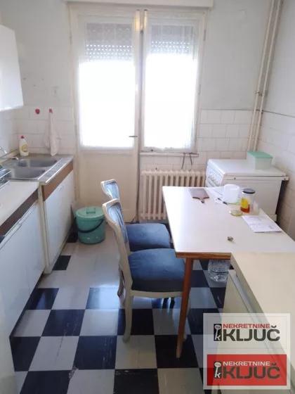 Železnička stanica | 4zida.rs