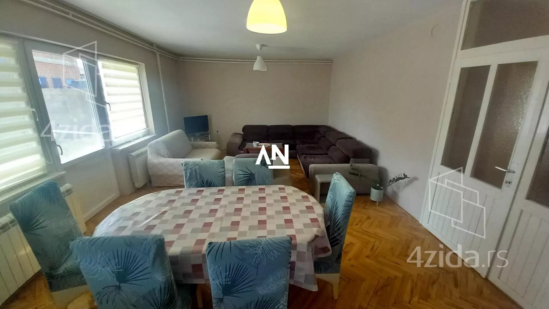 Petosoban stan | 4zida