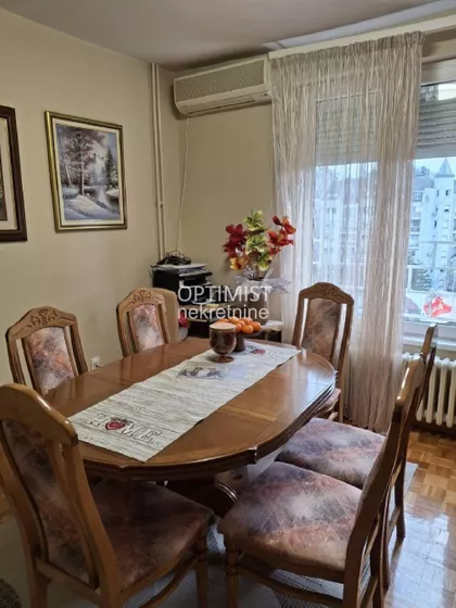 Prve pruge | 4zida.rs