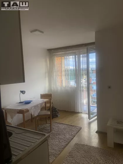 Vašarište | 4zida.rs