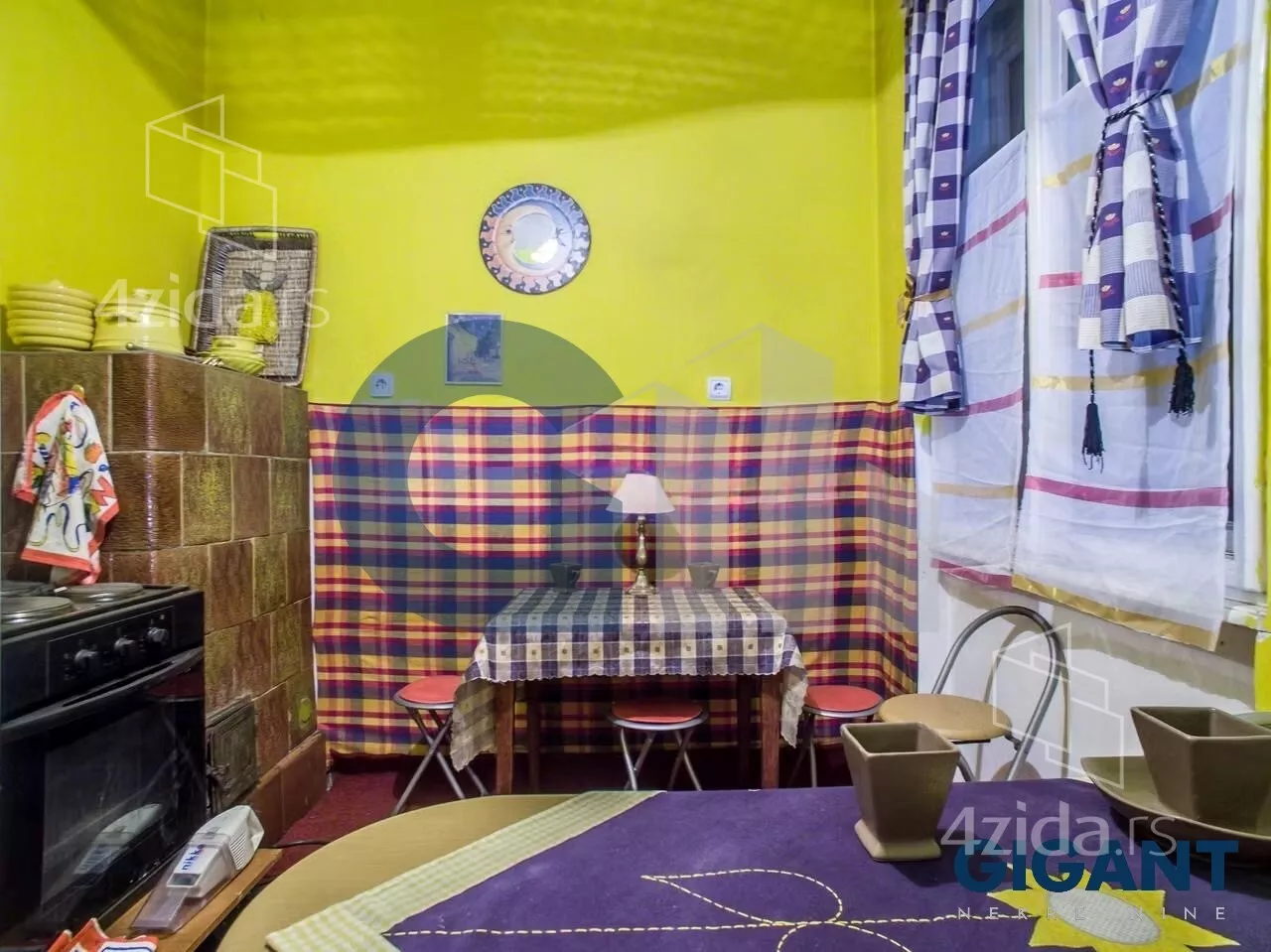 Troiposoban stan | 4zida