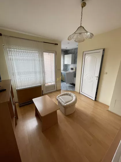 Gradske lokacije | 4zida.rs