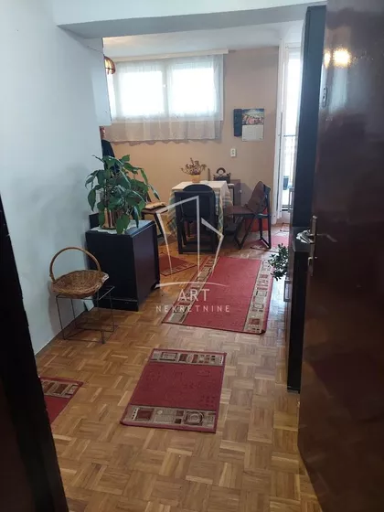 Cara Dušana | 4zida.rs