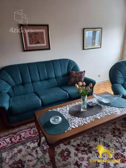 BULEVAR CARA LAZARA | 4zida.rs