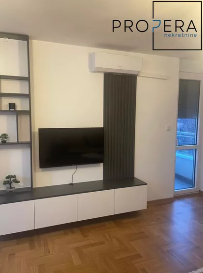 Branka Radičevića | 4zida.rs