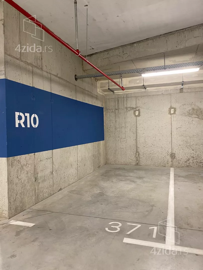 Garaža | 4zida