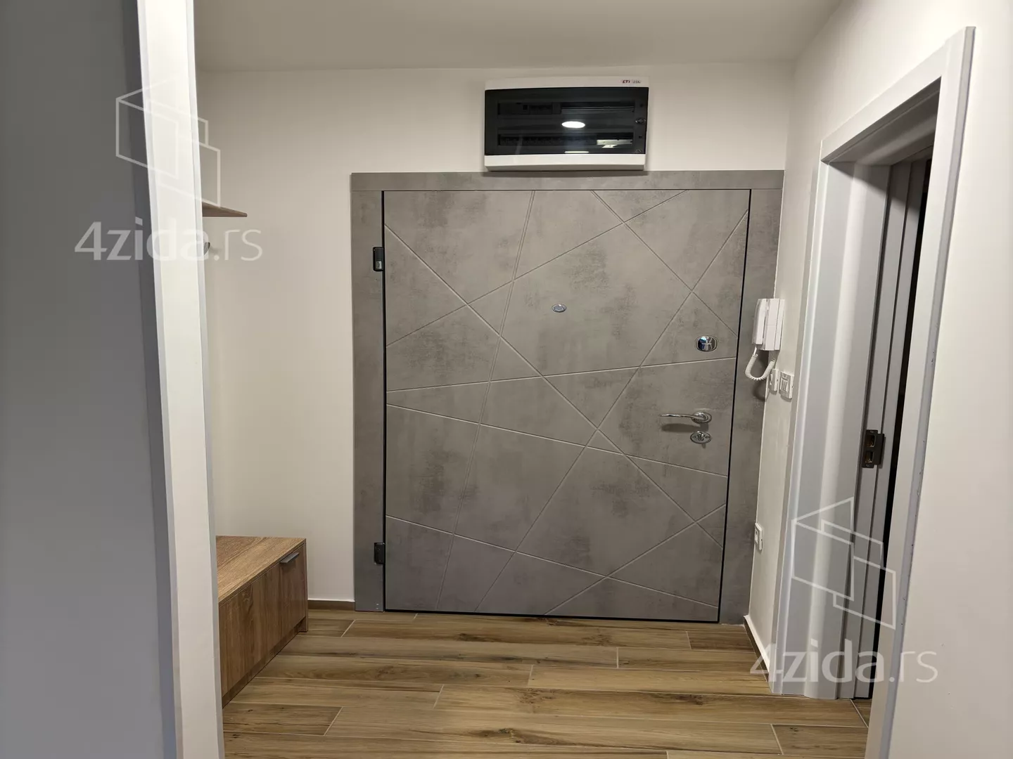 Jednosoban stan | 4zida