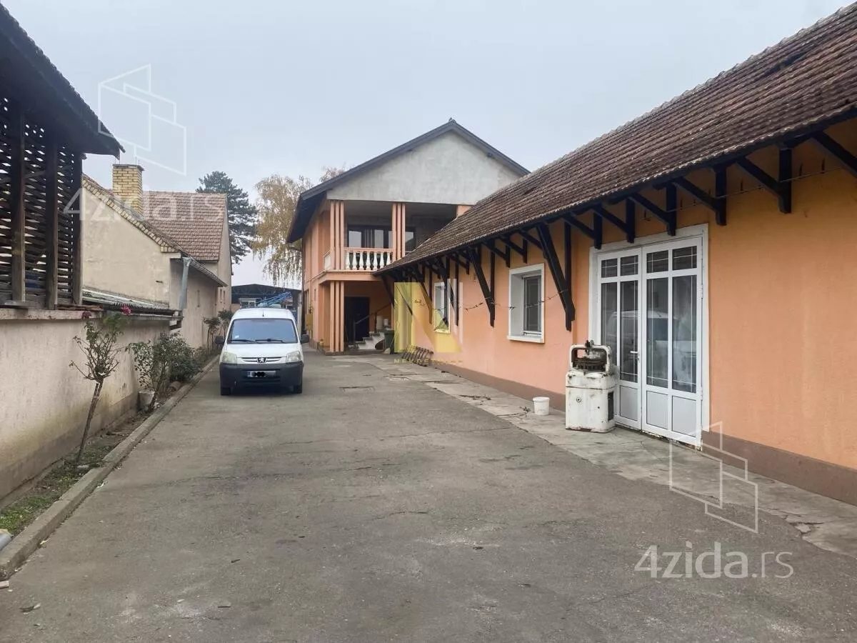 Kuća | 4zida
