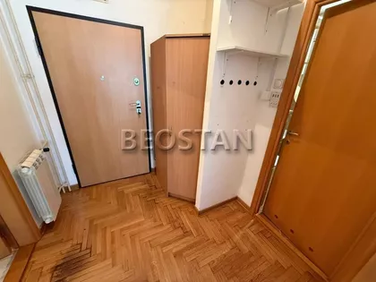 Bulevar Arsenija Carnojevica | 4zida.rs
