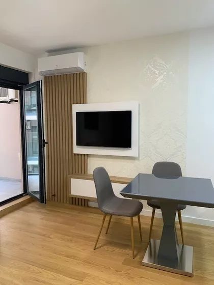 KNEZA   VIŠESLAVA 61 A - ELITNI NIVO | 4zida.rs