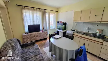 Ugrinovačka | 4zida.rs