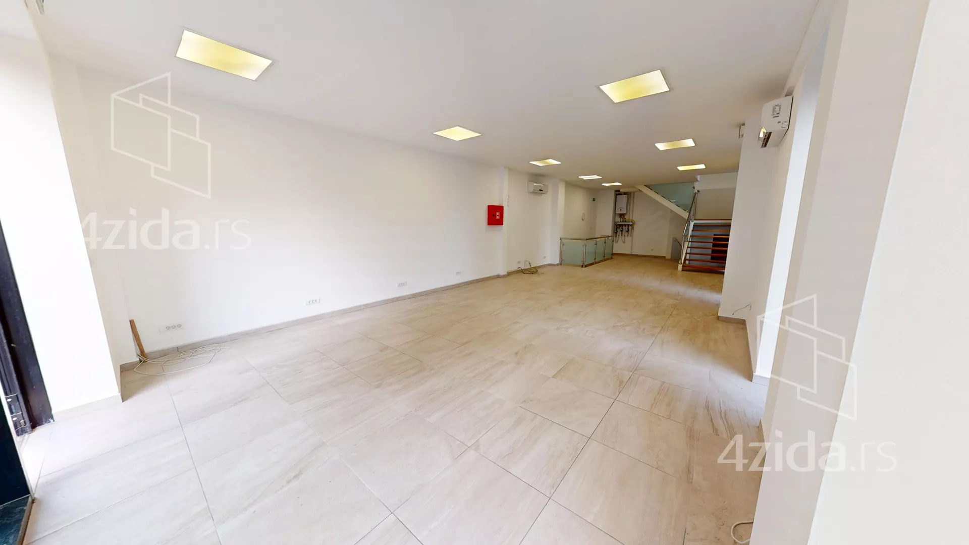 Poslovni prostor | 4zida