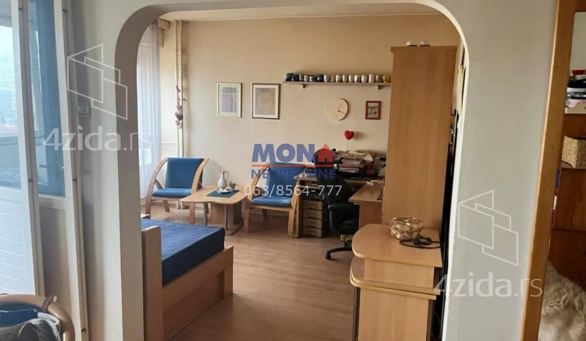 Dvoiposoban stan | 4zida