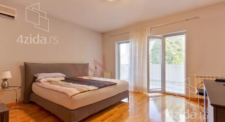 4-etažna kuća | 4zida