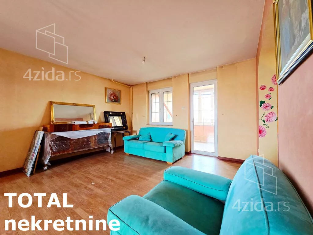 Petosoban stan | 4zida