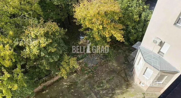 Šestosoban stan | 4zida