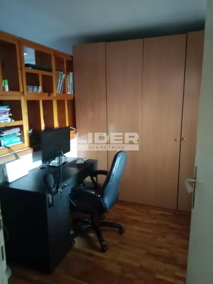 Luke Vojvodića | 4zida.rs