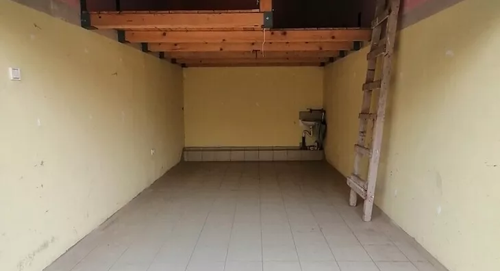 Garaža | 4zida