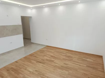 Salvadora Aljendea 37 | 4zida.rs