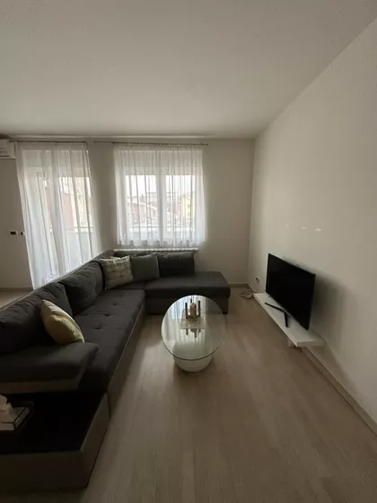 Lekino Brdo | 4zida.rs