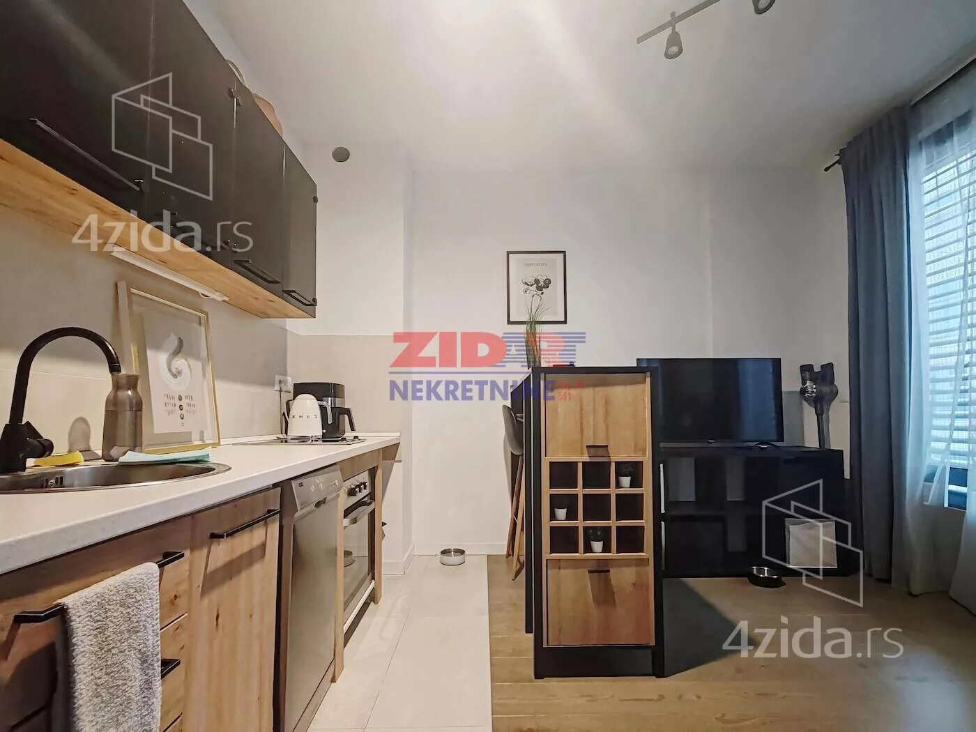 Jednoiposoban stan | 4zida