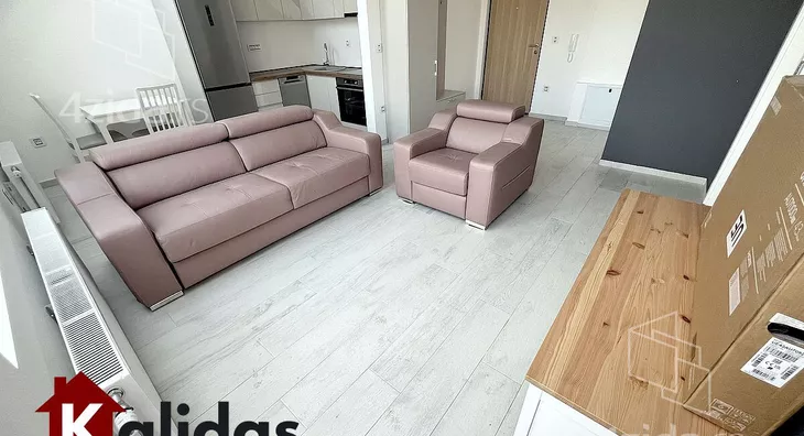 Šestosoban stan | 4zida