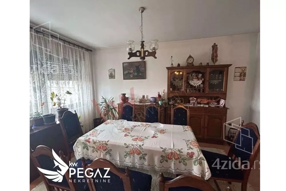 4-etažna kuća | 4zida