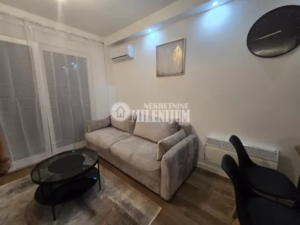 Vojvođanska | 4zida.rs