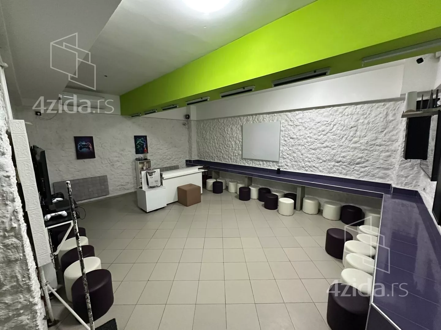 Poslovni prostor | 4zida