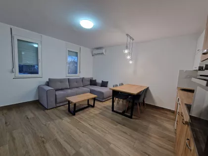 Gradske lokacije | 4zida.rs