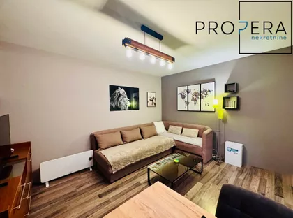 Orlovića Pavla | 4zida.rs