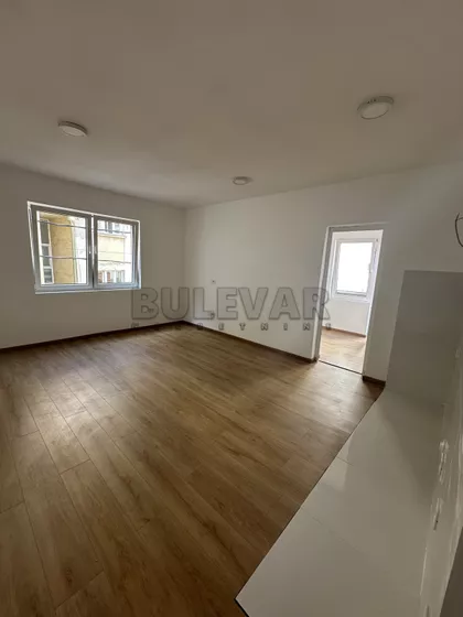 Bulevar Oslobođenja | 4zida.rs