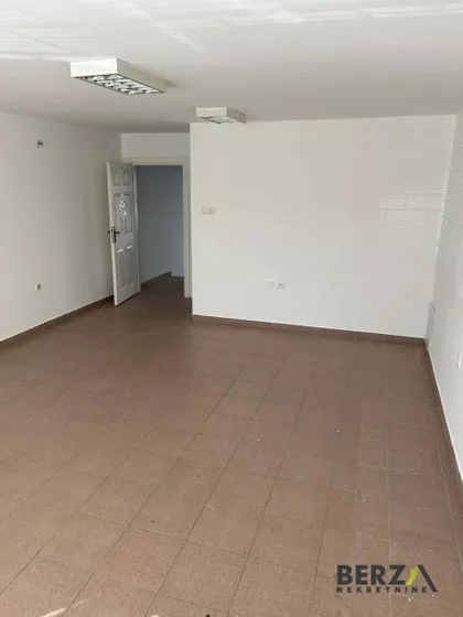 Bulevar Patrijarha Pavla (Somborski Bulevar) | 4zida.rs