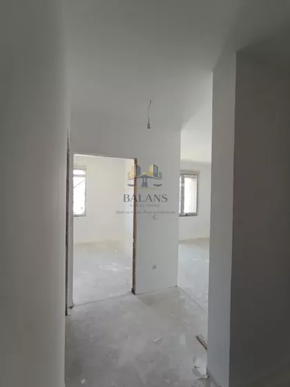 Stari Banovci | 4zida.rs
