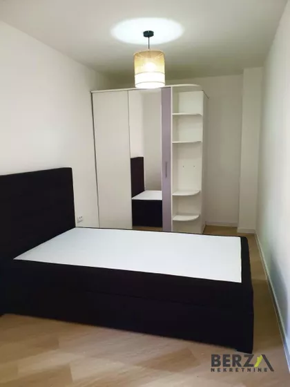 Petrovaradin | 4zida.rs