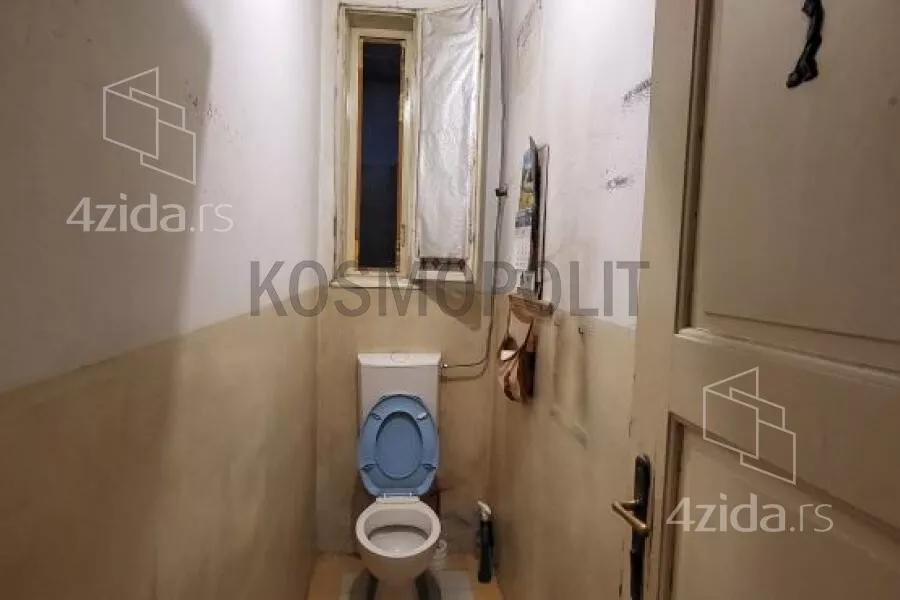 Četvoroiposoban stan | 4zida