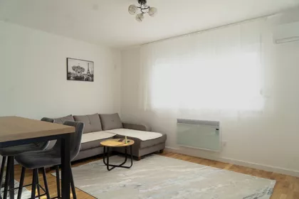 Kapetana Miloša Žunjića 43 | 4zida.rs