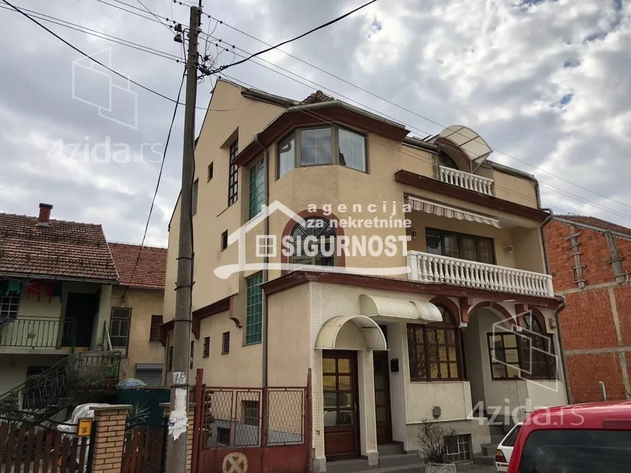 3-etažna kuća | 4zida