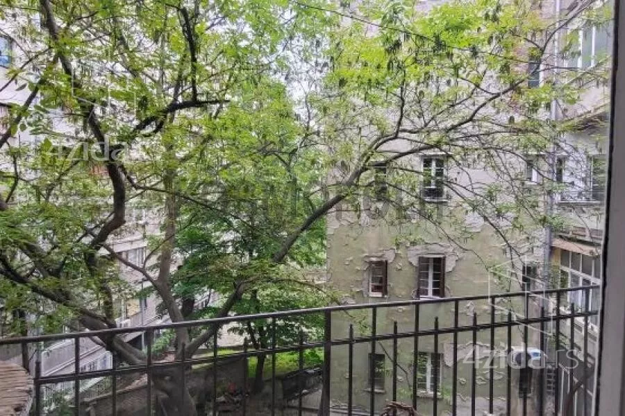 Četvoroiposoban stan | 4zida