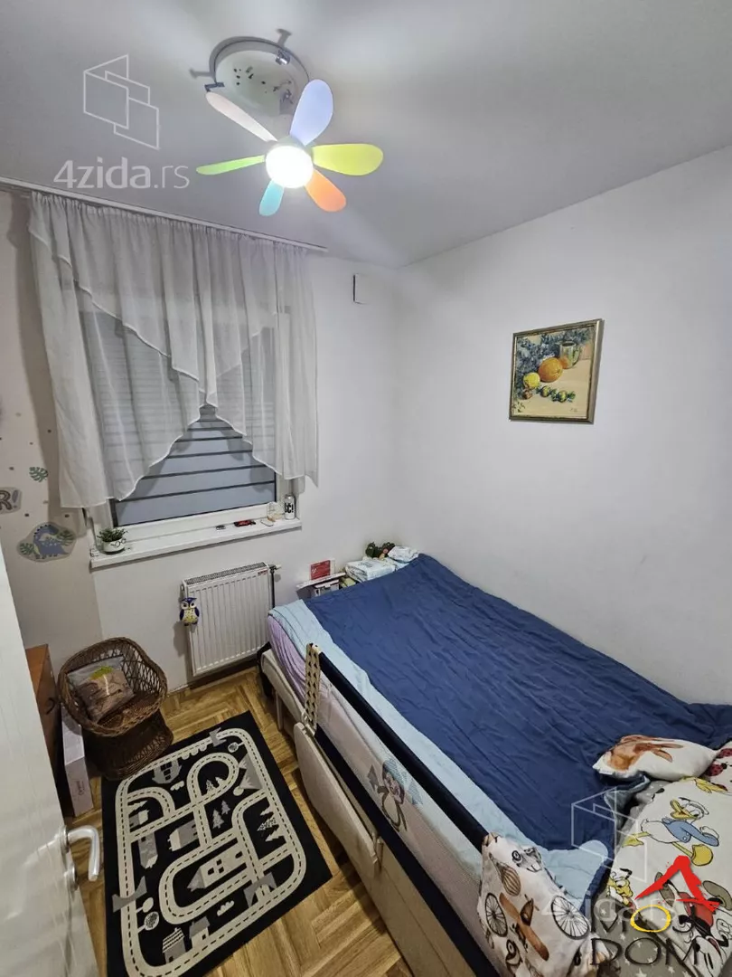 Dvoiposoban stan | 4zida