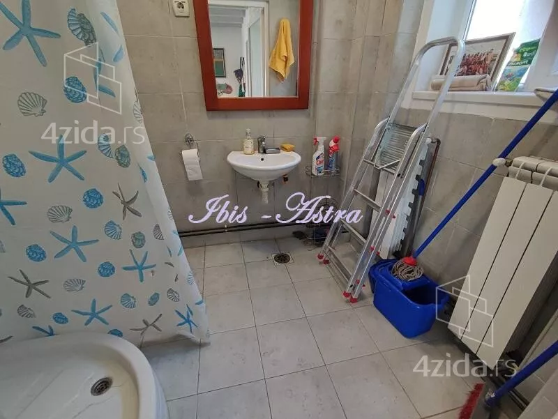 Kancelarija | 4zida
