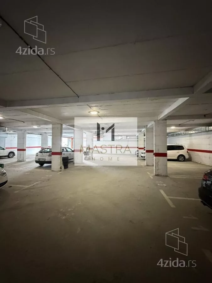 Garaža/Parking | 4zida