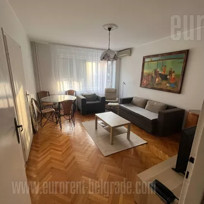 KNEZ MIHAILOVA | 4zida.rs