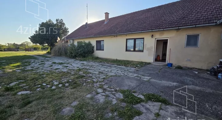 Ugostiteljski objekat | 4zida