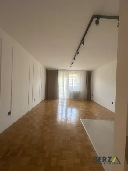 Novo Naselje | 4zida.rs