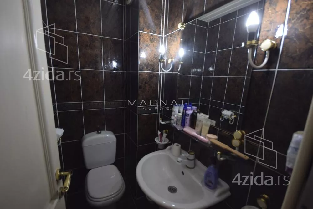 4-etažna kuća | 4zida