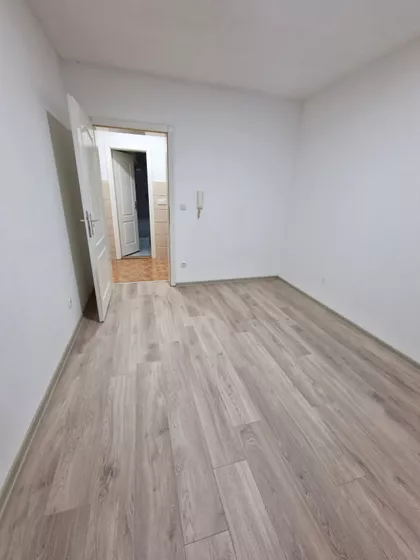 Vašarište | 4zida.rs