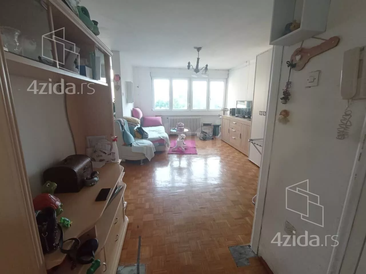 Garsonjera | 4zida