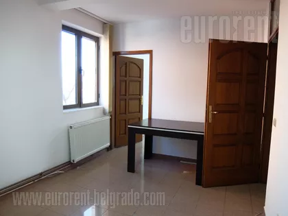 KUMODRAŽ | 4zida.rs