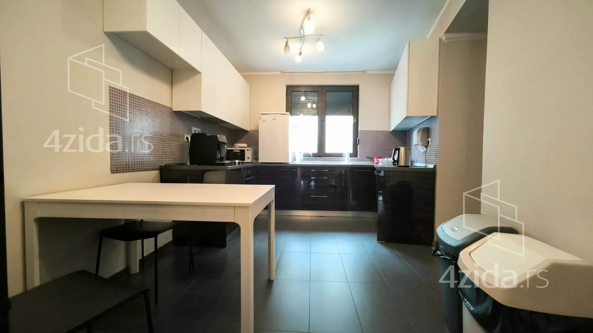 Osmosoban stan | 4zida